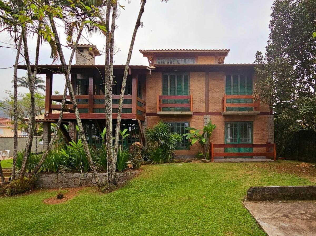 Casa Com Piscina Em Frente A Grande Casa de férias Ubatuba