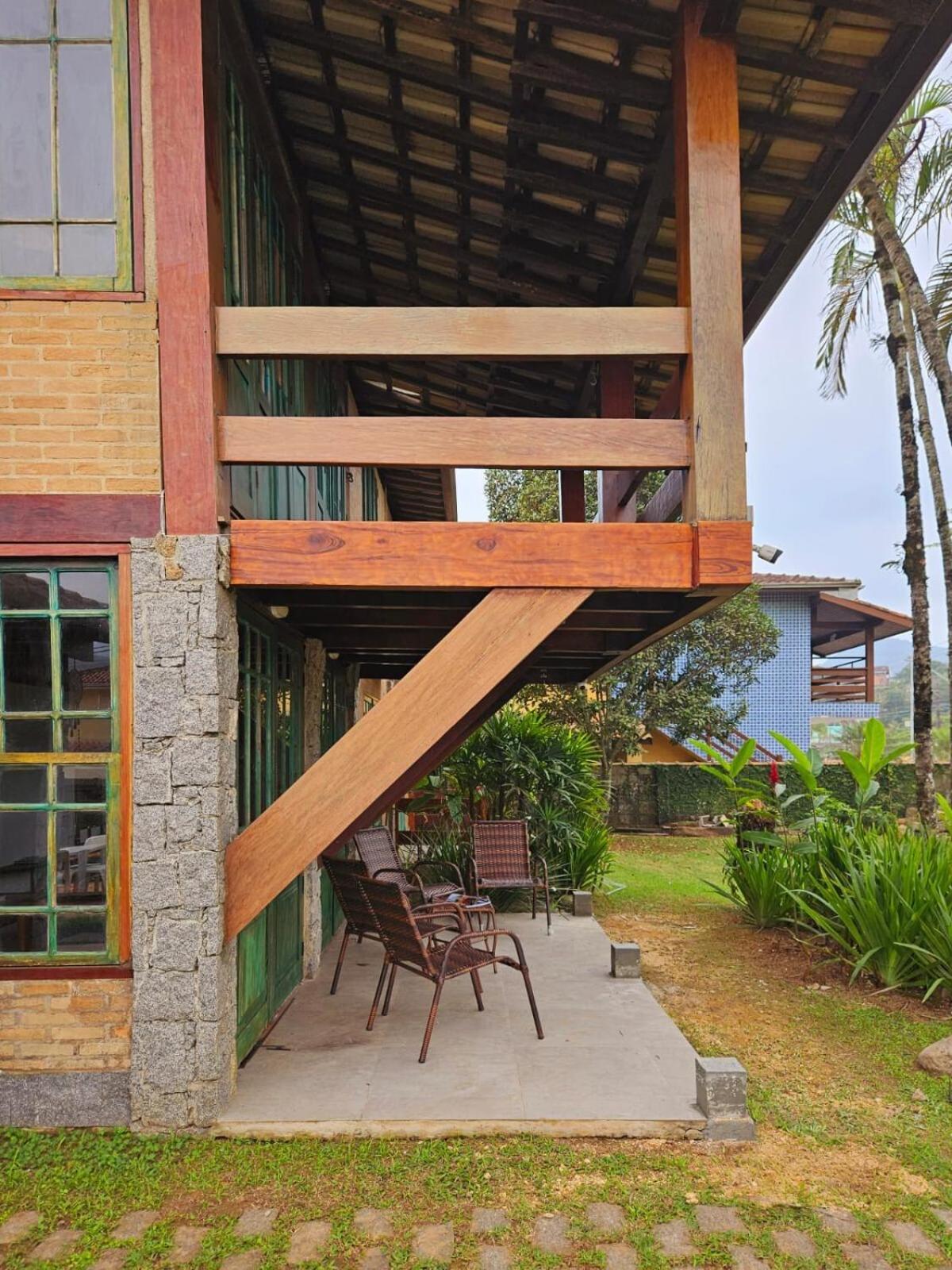 Casa Com Piscina Em Frente A Grande